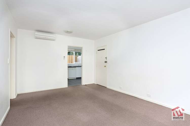 Third view of Homely apartment listing, 3/27 Newry Street, Windsor VIC 3181