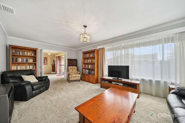 Fourth view of Homely house listing, 2 Armstrong Avenue, Drouin VIC 3818