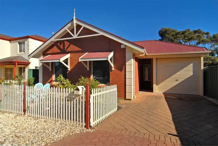17 Hidcote Circuit, Oakden SA 5086