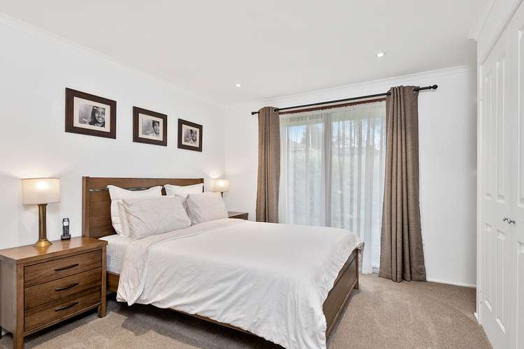 Fifth view of Homely house listing, 25 Nareen Avenue, Endeavour Hills VIC 3802