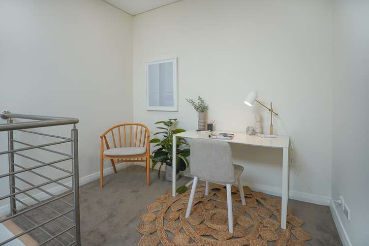 Sixth view of Homely apartment listing, 18/12 Roger Street, Brookvale NSW 2100