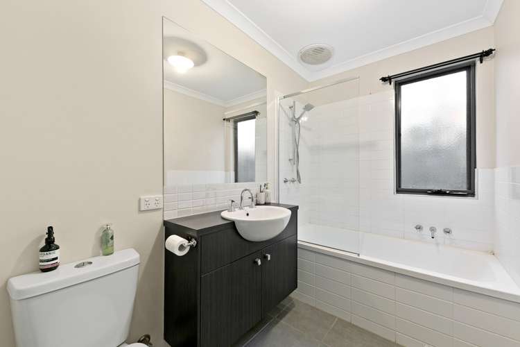 Fifth view of Homely unit listing, 9/11 Brunnings Road, Carrum Downs VIC 3201
