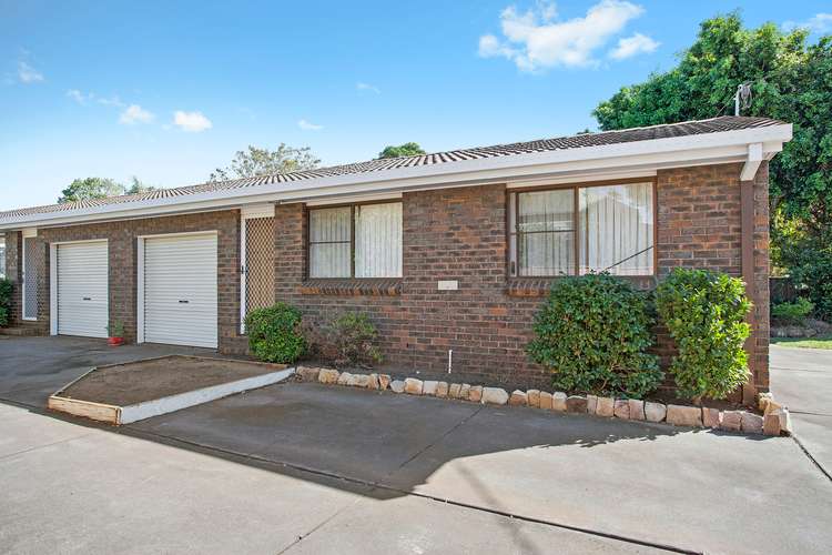 Main view of Homely apartment listing, 1/186 Russell Street, Newtown QLD 4350