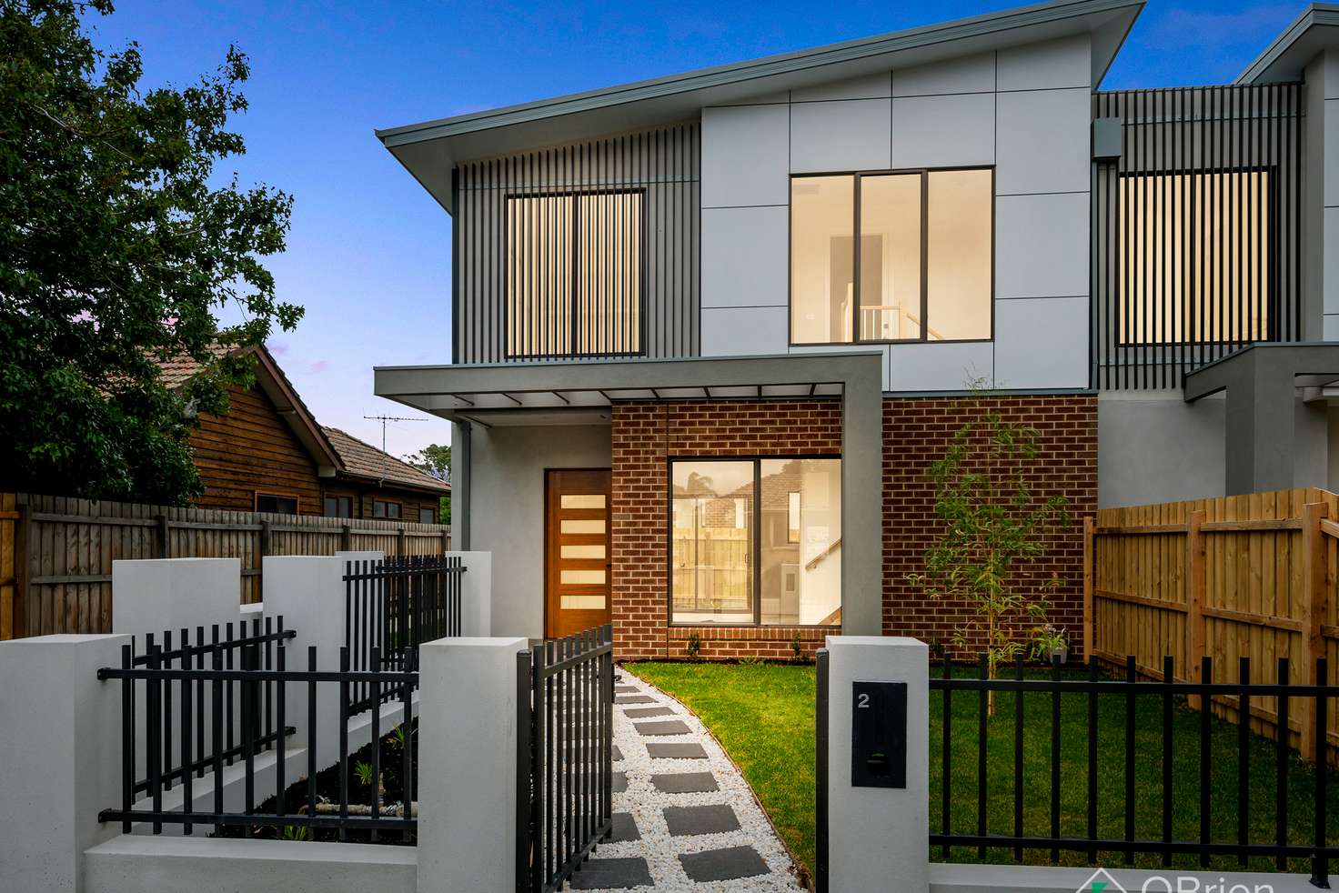 Main view of Homely townhouse listing, 2/19 Sherwood Avenue, Chelsea VIC 3196