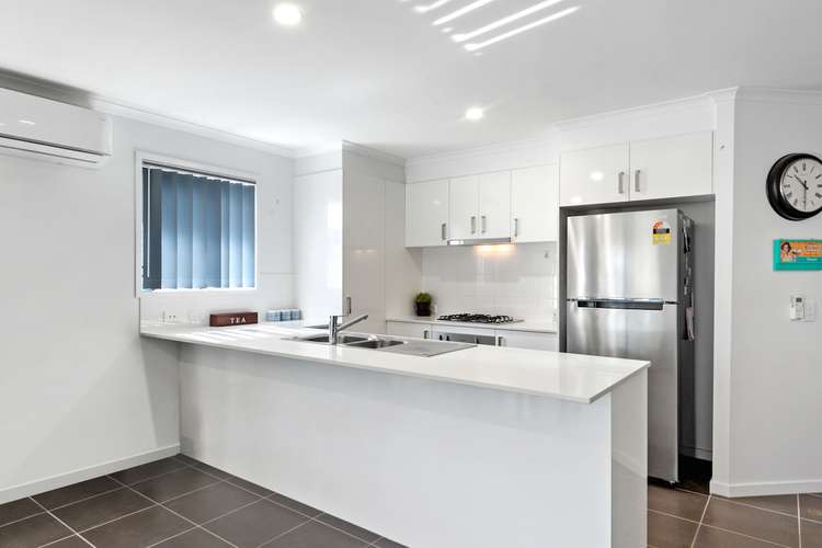 Second view of Homely house listing, 34 Shoreview Boulevard, Griffin QLD 4503