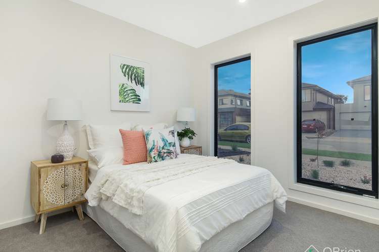 Third view of Homely townhouse listing, 27 Aspect Drive, Keysborough VIC 3173