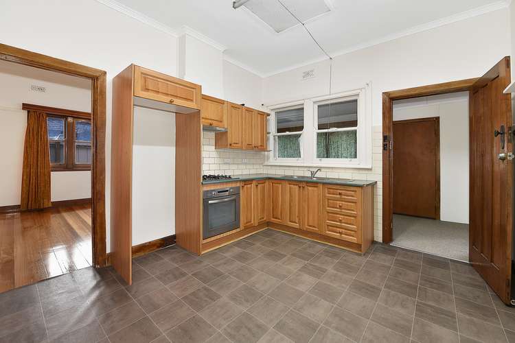 Third view of Homely house listing, 32 Balmoral Avenue, Pascoe Vale South VIC 3044
