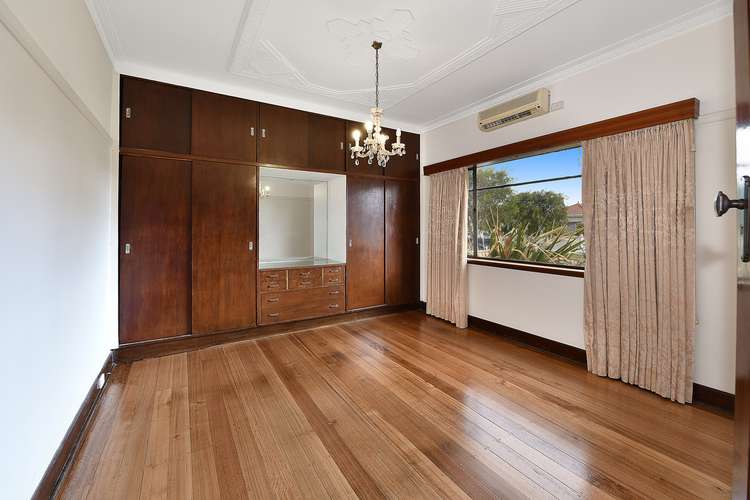 Fifth view of Homely house listing, 32 Balmoral Avenue, Pascoe Vale South VIC 3044