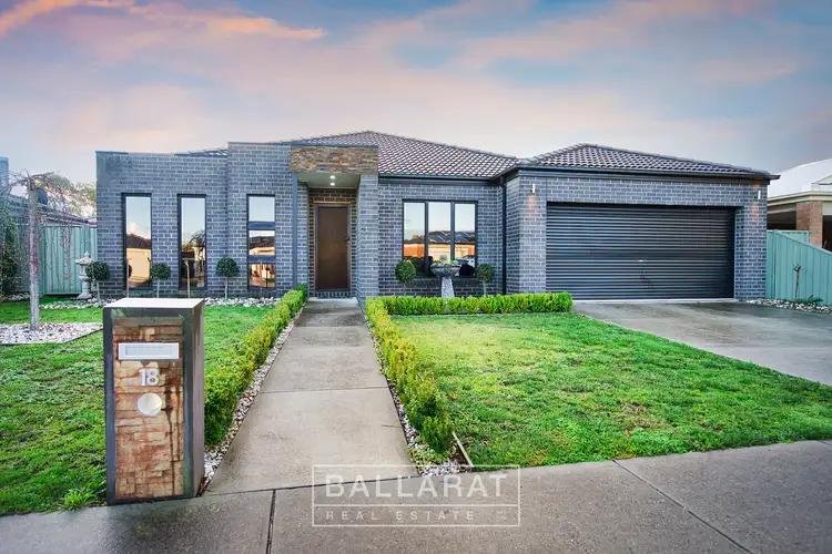 18 Selwyn Street, Miners Rest VIC 3352