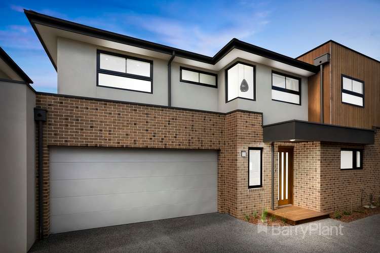 Main view of Homely townhouse listing, 2/67 Alexandra Street, Greensborough VIC 3088