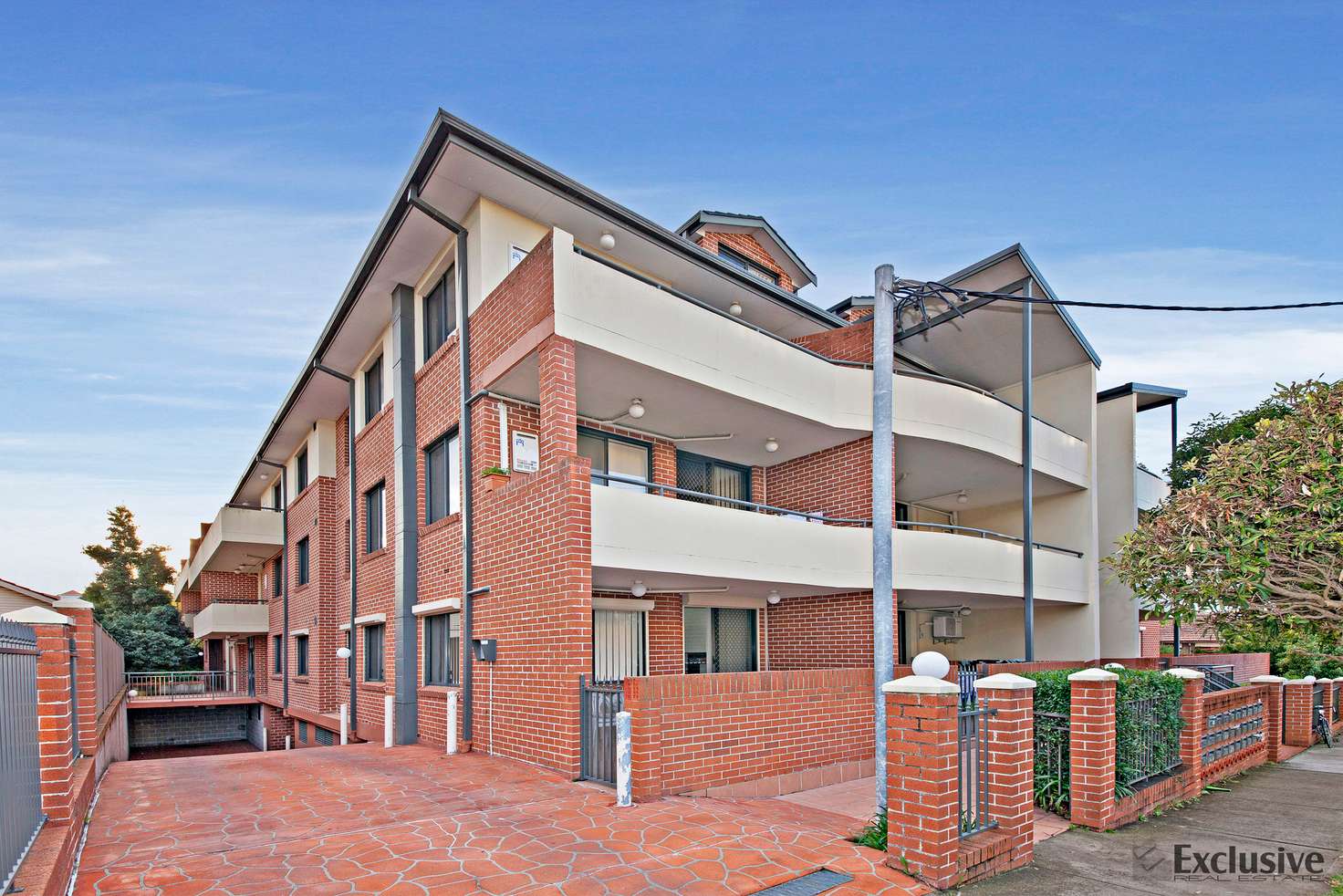 Main view of Homely unit listing, 10/11-13 Crane Street, Homebush NSW 2140