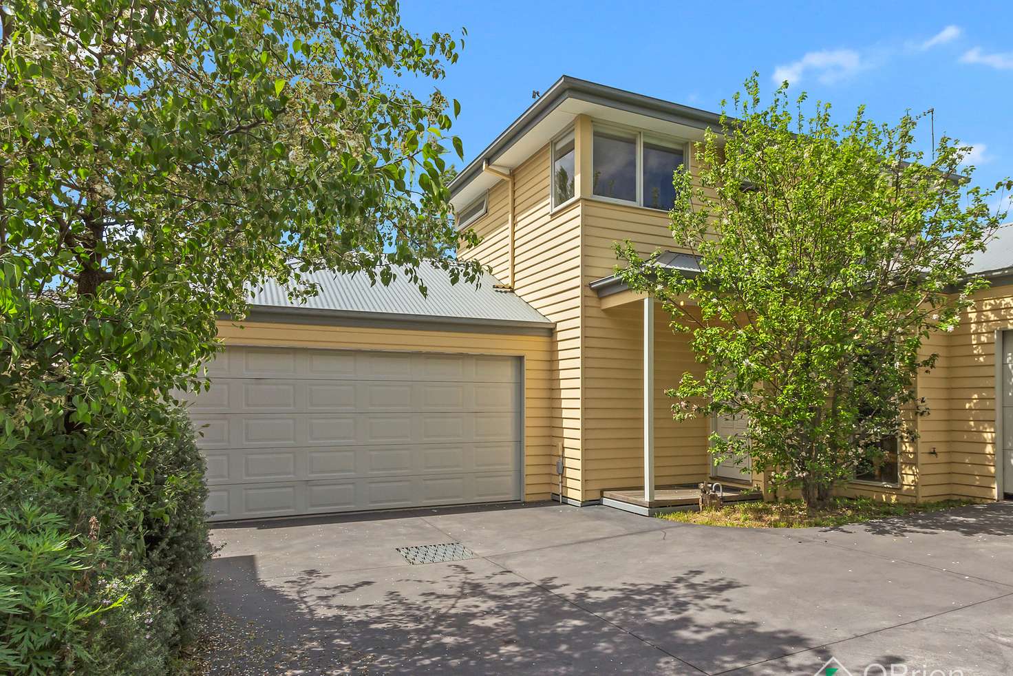 Main view of Homely townhouse listing, 2/249 Springvale Road, Nunawading VIC 3131