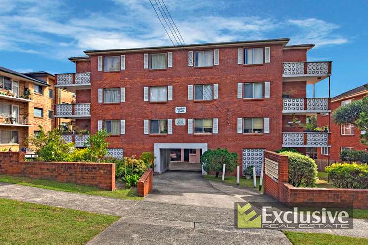 Main view of Homely unit listing, 4/18-19 Bank Street, Meadowbank NSW 2114