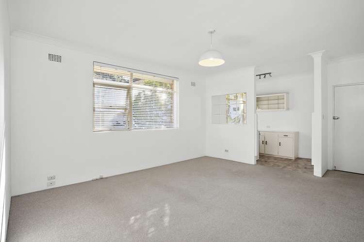 Main view of Homely unit listing, 9/11 Frazer Street, Collaroy NSW 2097