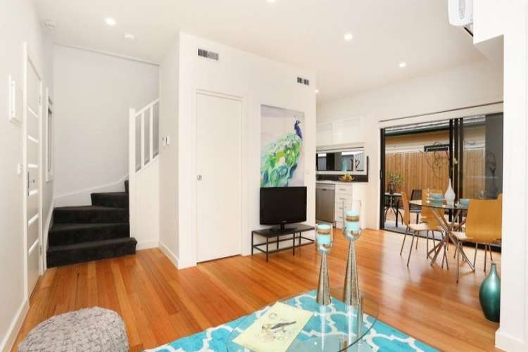 Second view of Homely townhouse listing, 2/37 Watt Avenue, Oak Park VIC 3046