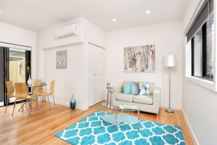 Fourth view of Homely townhouse listing, 2/37 Watt Avenue, Oak Park VIC 3046