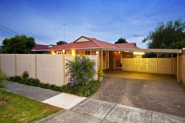 Main view of Homely house listing, 8 Flinders Court, Bundoora VIC 3083