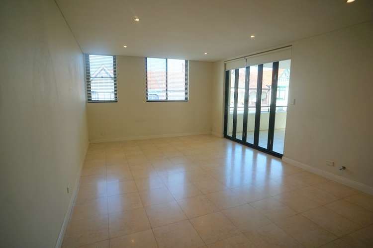 Second view of Homely unit listing, 3/168 Bondi Road, Bondi NSW 2026