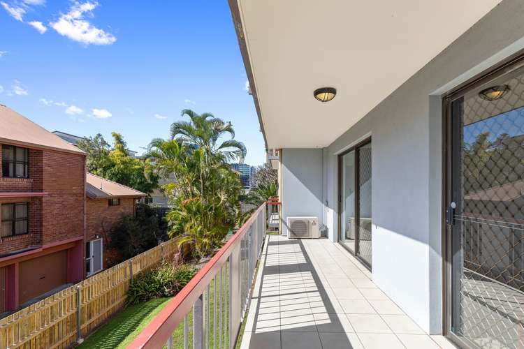 Fifth view of Homely unit listing, 2/20 Holland Street, Toowong QLD 4066