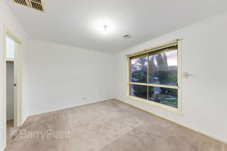 Sixth view of Homely unit listing, 2/22 Vanessa Way, Delahey VIC 3037
