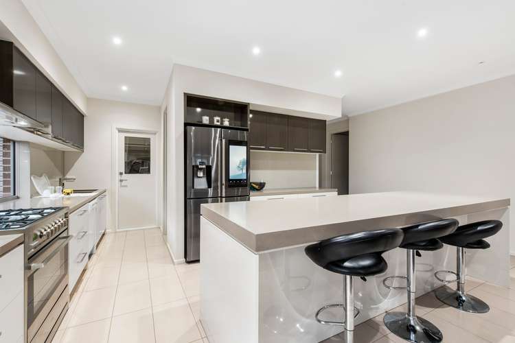 Second view of Homely house listing, 3 Elkedra Way, Cranbourne North VIC 3977