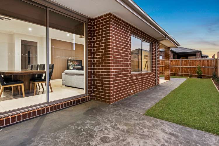 Sixth view of Homely house listing, 3 Elkedra Way, Cranbourne North VIC 3977