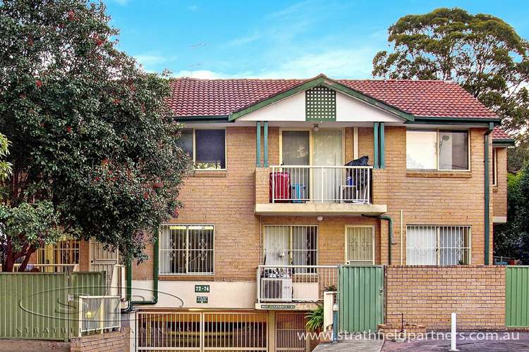 Main view of Homely townhouse listing, 2/72 Meredith Street, Bankstown NSW 2200