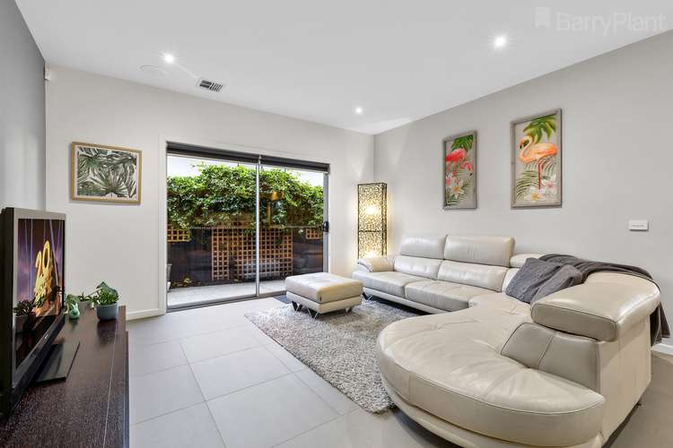 Fifth view of Homely house listing, 67 Queens Gardens, Bundoora VIC 3083