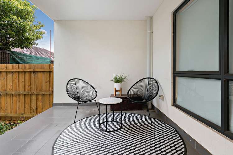 Fourth view of Homely apartment listing, 4/32 Spray Street, Mornington VIC 3931