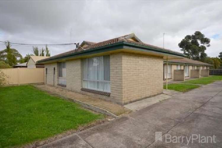 Main view of Homely unit listing, 2/30 Vale Street Street, Alfredton VIC 3350