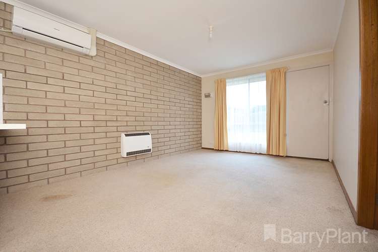 Second view of Homely unit listing, 2/30 Vale Street Street, Alfredton VIC 3350