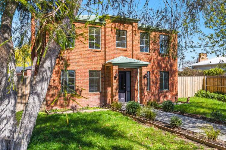 1/81 Simpson Street, Ballan VIC 3342