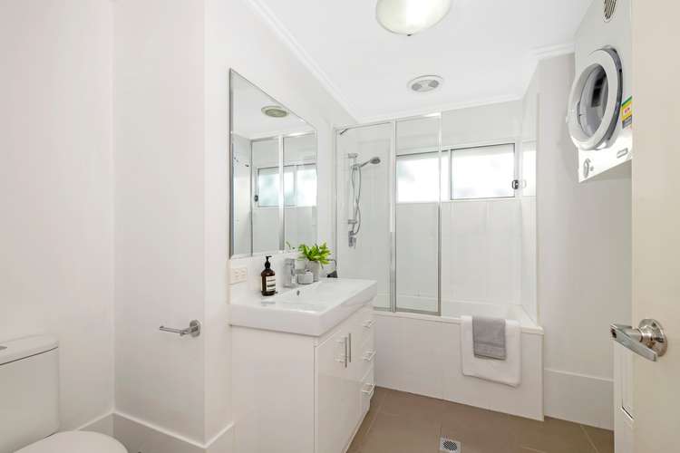 Sixth view of Homely unit listing, 2/320 Wynnum Road, Norman Park QLD 4170