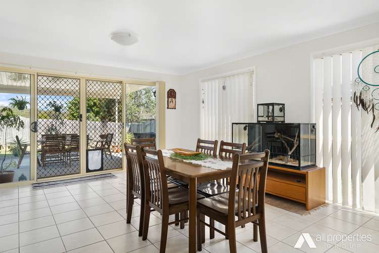 Second view of Homely house listing, 2 Crenton Court, Heritage Park QLD 4118