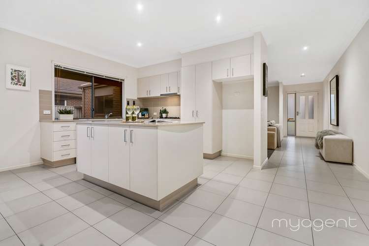Fifth view of Homely house listing, 1 Belfry Place, Craigieburn VIC 3064