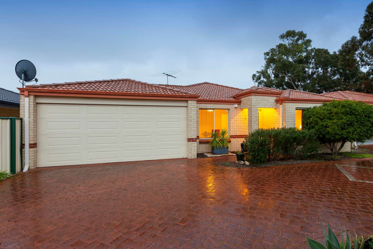 Main view of Homely villa listing, 2/8 Acton Avenue, Bentley WA 6102