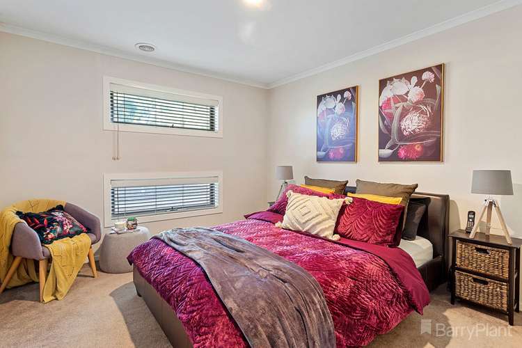 Second view of Homely unit listing, 4 Parkview Way, Epsom VIC 3551