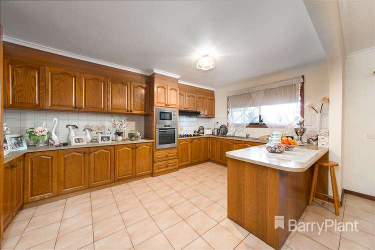 Fifth view of Homely house listing, 5 Bond Court, Meadow Heights VIC 3048