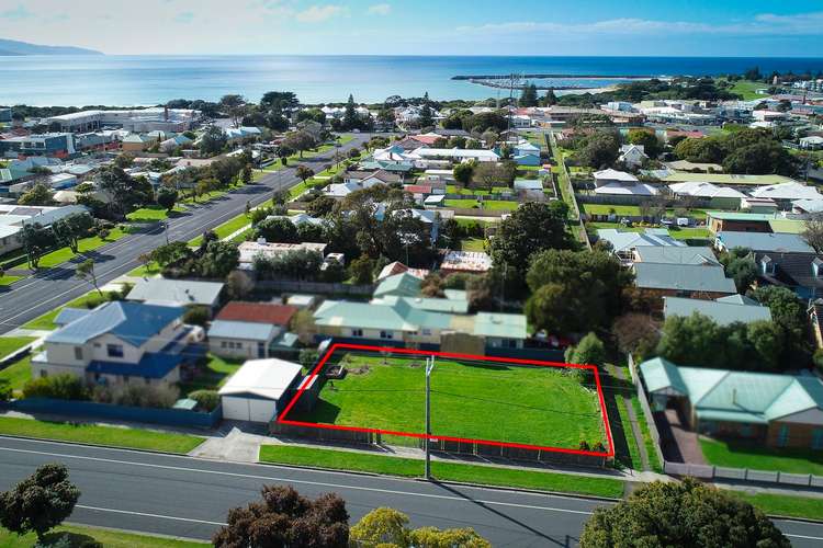 52 McLachlan Street, Apollo Bay VIC 3233