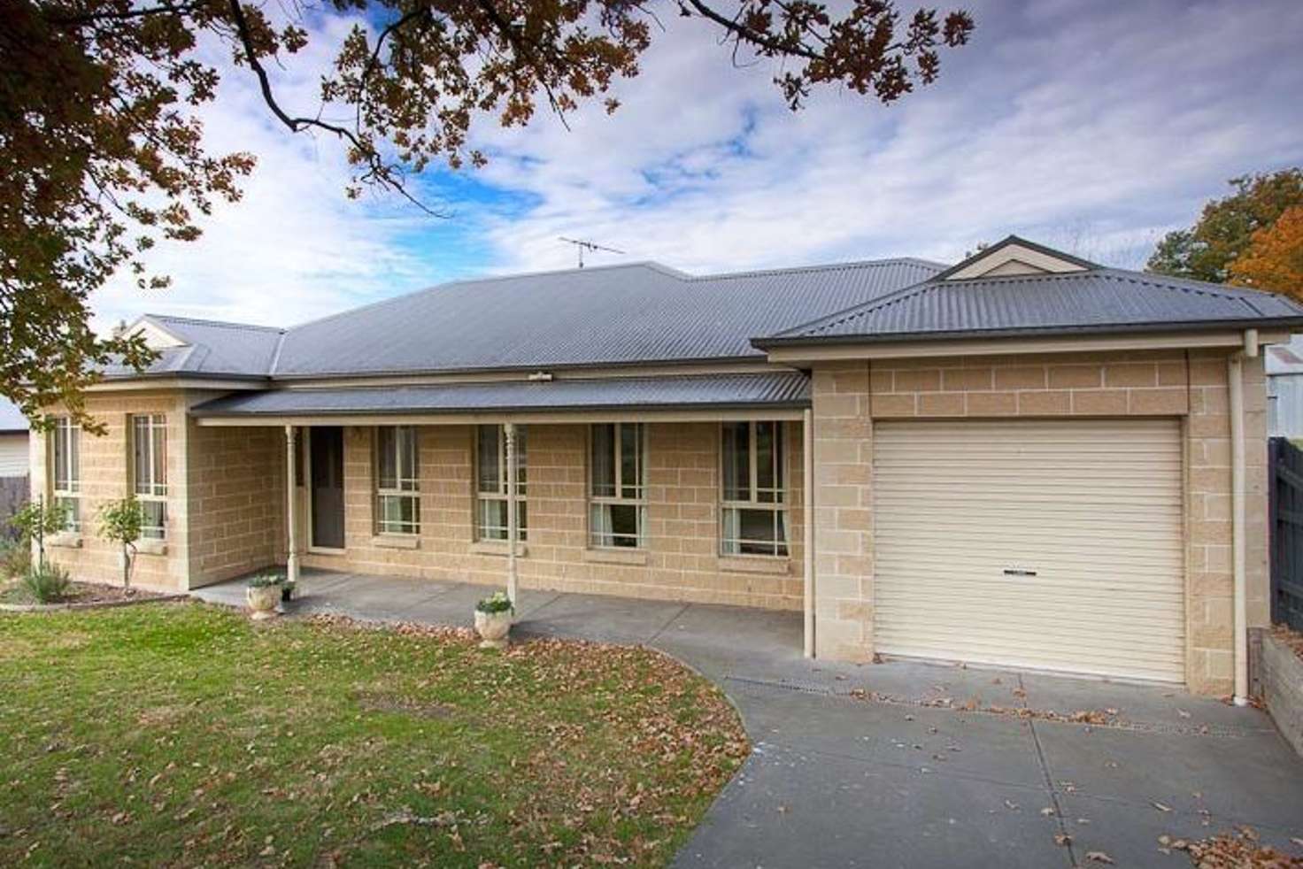Main view of Homely unit listing, 1/77 Brantome Street, Gisborne VIC 3437