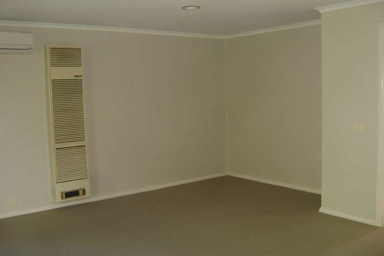 Third view of Homely townhouse listing, 2/10 Basin Rise, Highton VIC 3216