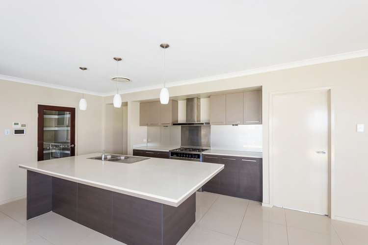 Fifth view of Homely house listing, 81 Parkwood Drive, Heathwood QLD 4110