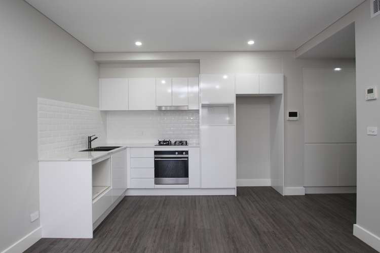 Second view of Homely apartment listing, 3/29-31 Laman Street, Cooks Hill NSW 2300
