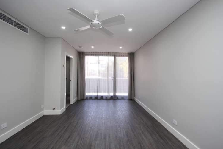 Fourth view of Homely apartment listing, 3/29-31 Laman Street, Cooks Hill NSW 2300