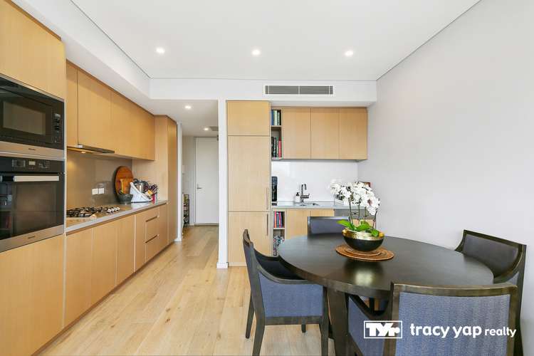 Third view of Homely apartment listing, 7/4-5 Gurrigal Street, Mosman NSW 2088
