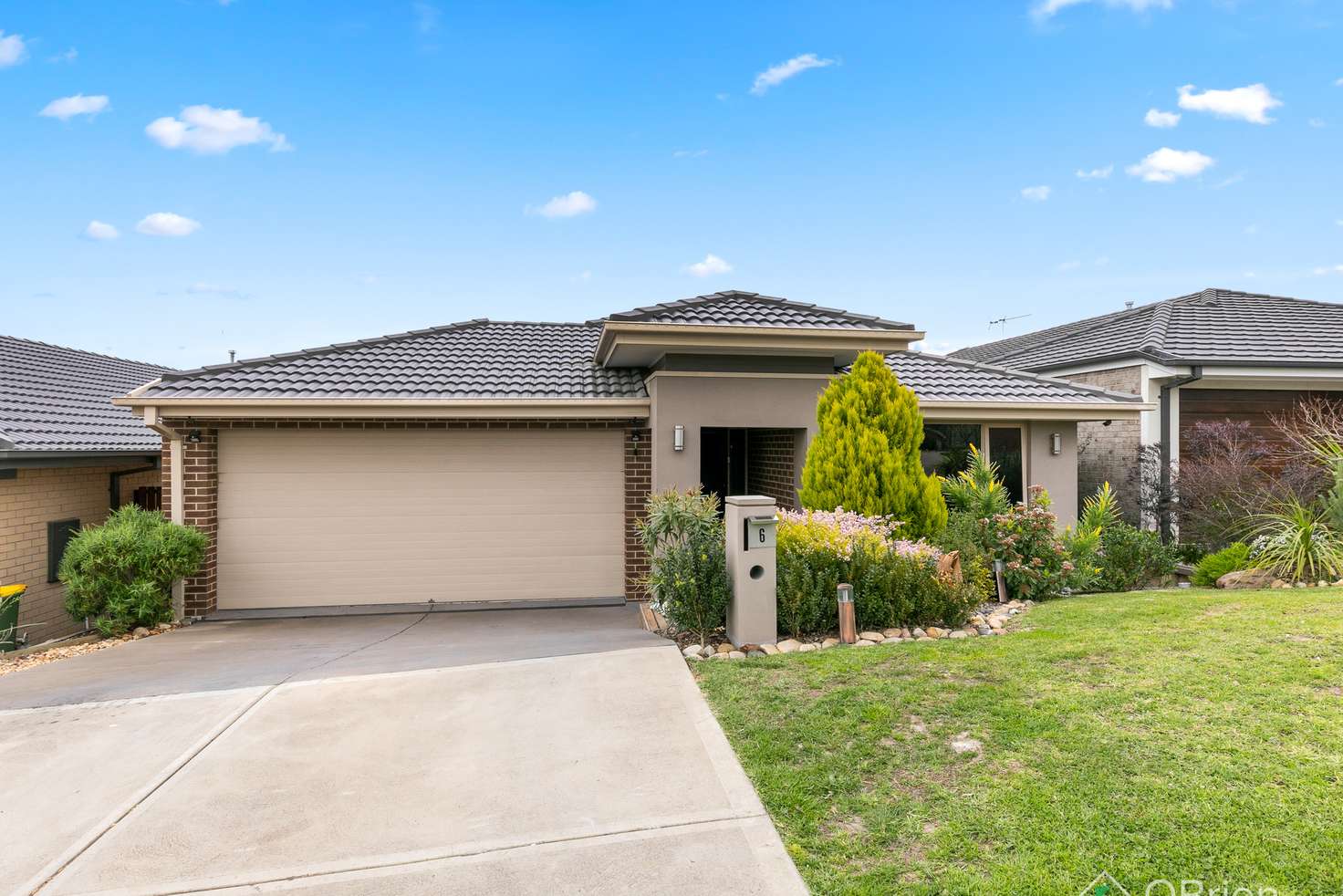 Main view of Homely house listing, 6 Belmont Crescent, Pakenham VIC 3810