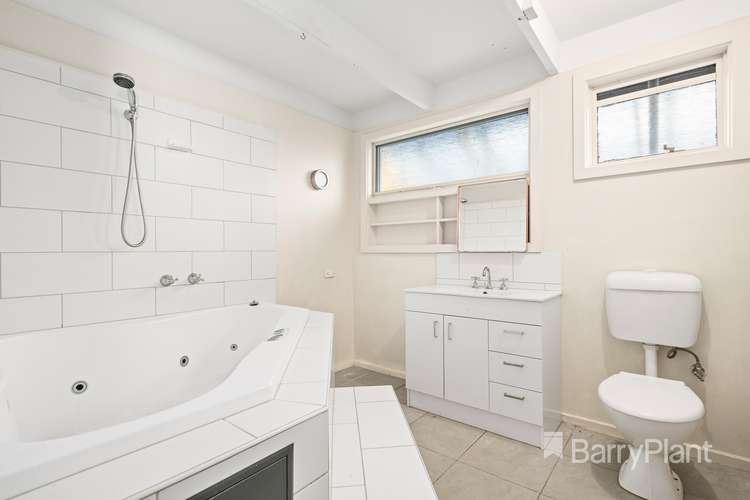 Sixth view of Homely house listing, 42 Circle Drive, Cranbourne VIC 3977