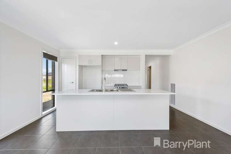 Second view of Homely house listing, 7 Buttermint Crescent, Manor Lakes VIC 3024