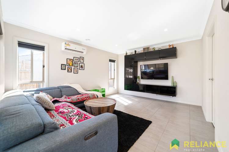 Third view of Homely house listing, 3 Swainson Close, Tarneit VIC 3029