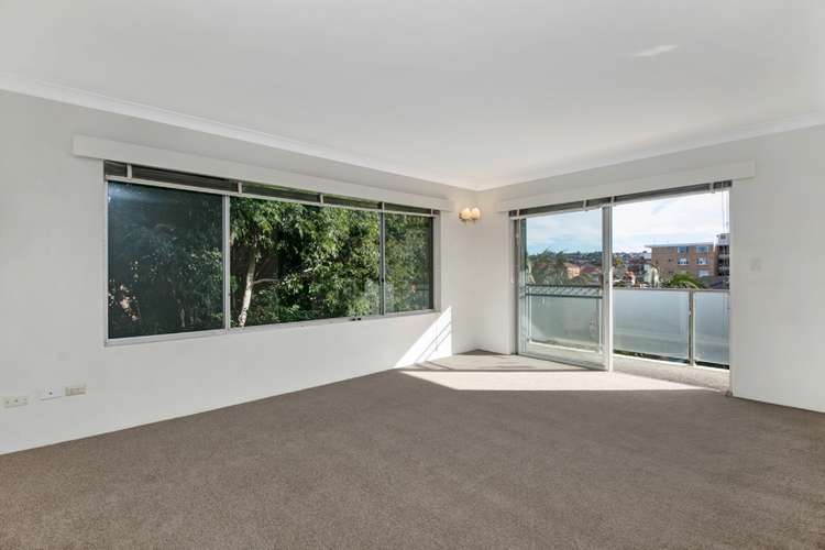 Main view of Homely apartment listing, 4/1 Woods Parade, Fairlight NSW 2094